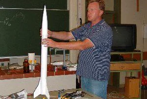 2004 Modellraketenkurs 3 - Inconcepts Template